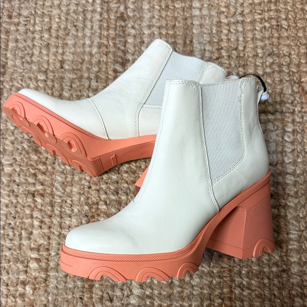 Sorel Cream and Orange Heeled Boots